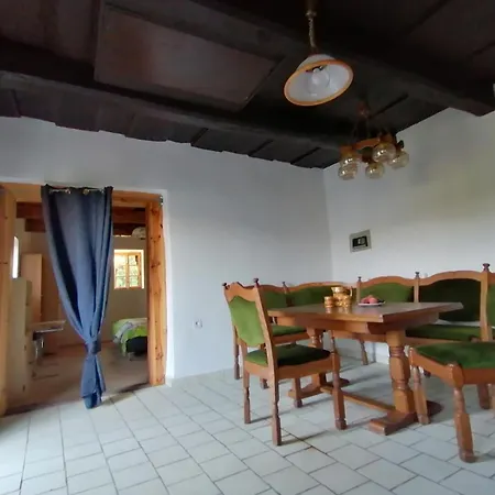 Kleine Weinberghaeuschen In - Jaegerpince