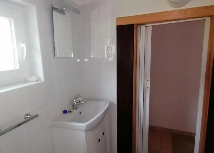 Kleine Weinberghaeuschen In - Jaegerpince Case de vacanță *