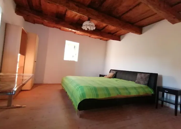 Case de vacanță Kleine Weinberghaeuschen In - Jaegerpince *